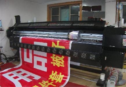 启东喷绘广告分辨率是多少？
